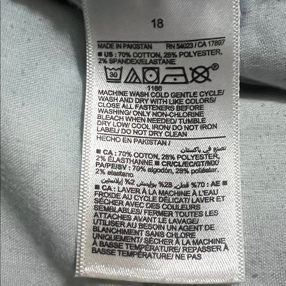 Old Navy Mid-Rise Rockstar Super Skinny Jeans Women’s Size 18 Medium Wash Distre - Picture 11 of 12